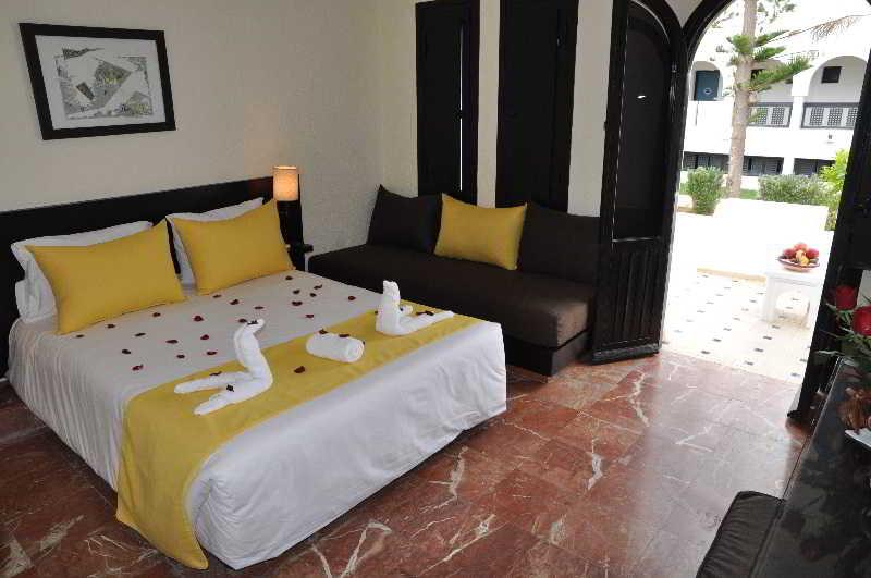 Hotel Les Omayades Agadir Exterior photo